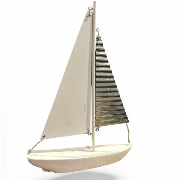 Distressed, hammered metal/wood, sailboat decor. 
New - Picture 3 of 3